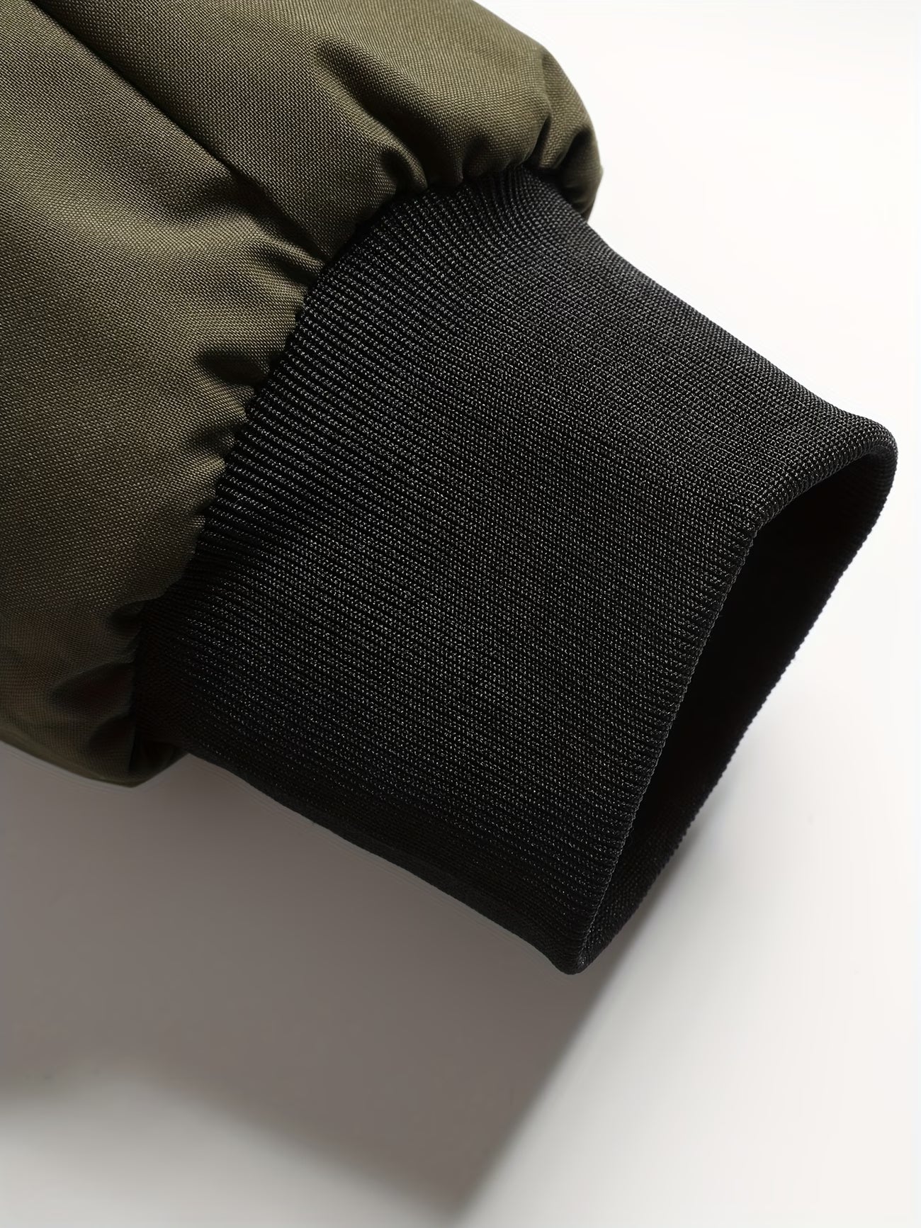 Chaqueta Montclair · Doble Capa con Capucha